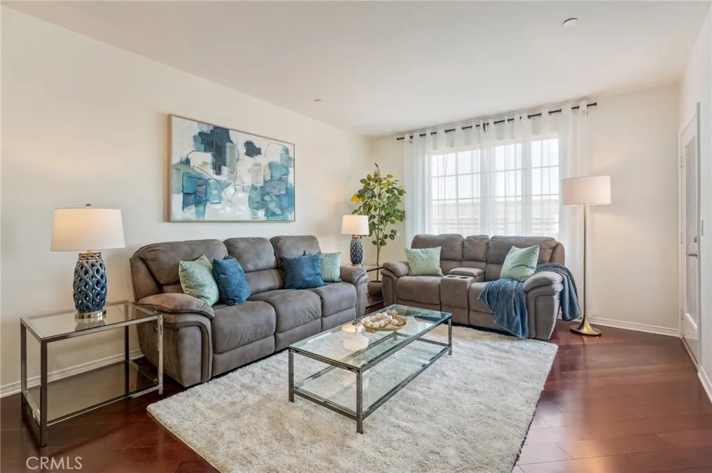 2750 Artesia Boulevard 327, Redondo Beach, California 90278 home-pic-3